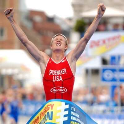 ITU triathlete winning race